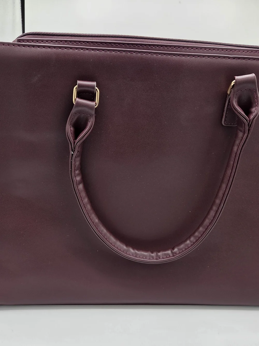 Women's Leather Briefcase Bag in Burgandy